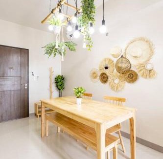 Bagumbayan House | Urban Oasis Serenity in the City w Pool Gym More