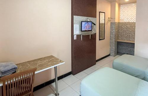 Serang House | Urbanview Hotel Delima 101 Syariah