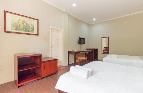 Cisarua Hotel | Urbanview Resort Botol Cisarua Puncak Bogor