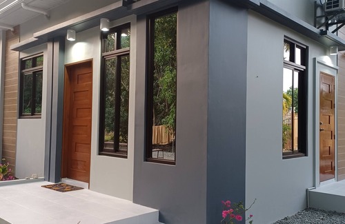Urdaneta City Apartment | Urdaneta 2 -Unit Rental -Near Downtown, Private