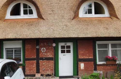 Demmin Apartment | Urlaub unterm Reetdach