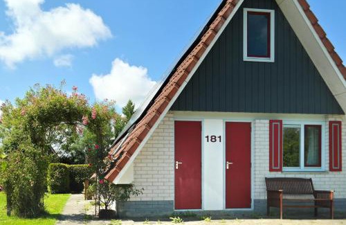 Anjum House | Urlaubsruhe 6 Pers Holiday home w terrace close to National Park Lauwersmeer