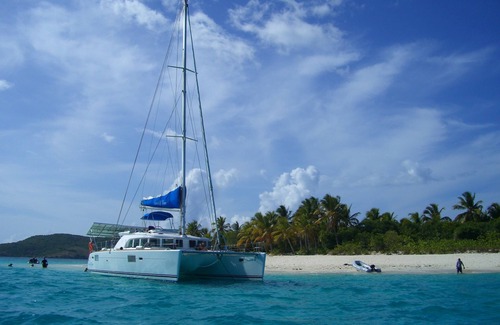 Beef Island Boat Rental | USVI CATAMARAN CHARTERS, DAY SAILING AND SNORKRLING, enjoy the best of the USVI.