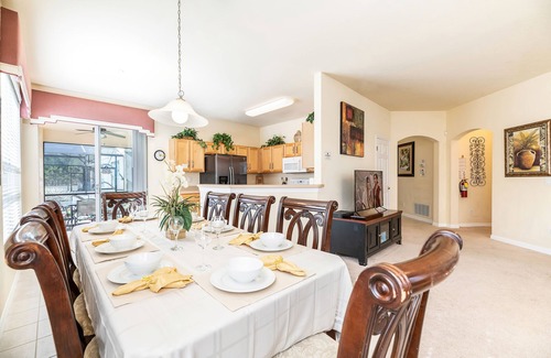 Cypress Pointe Villa | UTOPIA-10 mins Disney, UPGRADED Pool/Spa,Games Room, WIFI,Gated Community