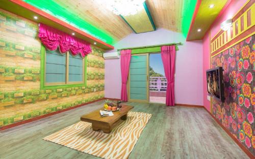 Dongcheon House | Utopia Pension