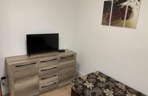 Dinnyes Apartment | Várlak Apartman