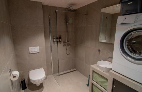 Henningsvaer Apartment | Været - Your Lofoten Basecamp