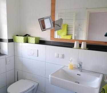 Wollmesheim Hotel | Vögelis WeinNest