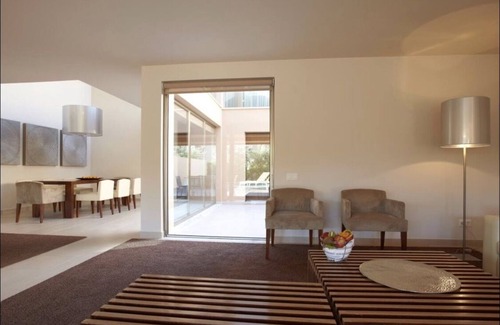 Salgados Villa | V4 lagoon villa with private pool