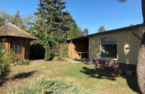 Feldberger Seenlandschaft House | Vacation home between the lakes with garden, family-friendly