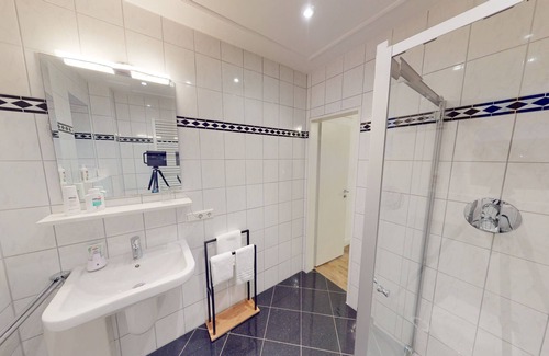 Leer Apartment | Vacation apartment with 100sqm (ground floor) - directly at the harbor