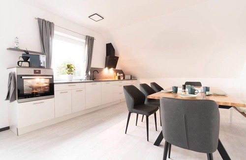 Victorbur Apartment | Vacation apartment/apartment for 6 guests with 140m² in Südbrookmerland (164202)