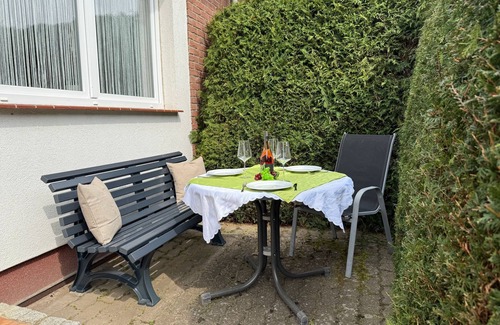 Ribnitz-Damgarten Apartment | Vacation apartment/apartment for 4 guests with 35m² in Neu Hirschburg (271174)