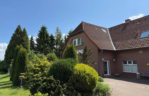 Ribnitz-Damgarten Apartment | Vacation apartment/apartment for 4 guests with 35m² in Neu Hirschburg (271174)