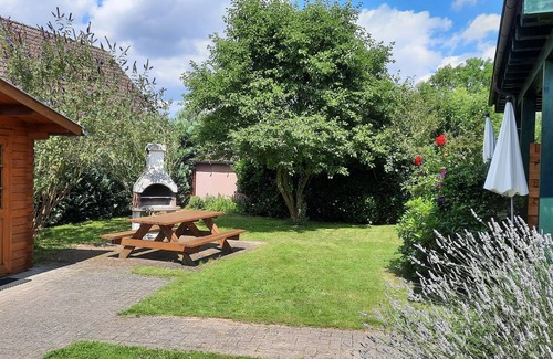 Molschow Apartment | Vacation apartment 1 - Ferienhaus Sasse vacation apartments with garden & barbecue