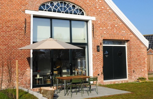 Loquard Apartment | Vacation apartment 6 "Anton" - Your temporary home - Van Senden