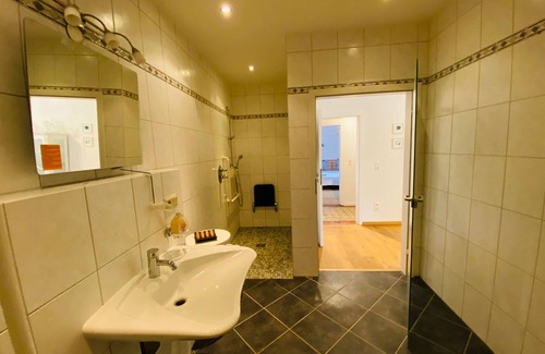 Kluesserath Apartment | Vacation apartment Atelier 7