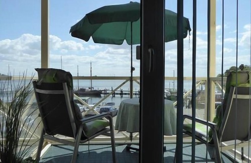 Oertzenhof Apartment | Vacation apartment "Apartment 6.16 am Yachthafen" on Poel