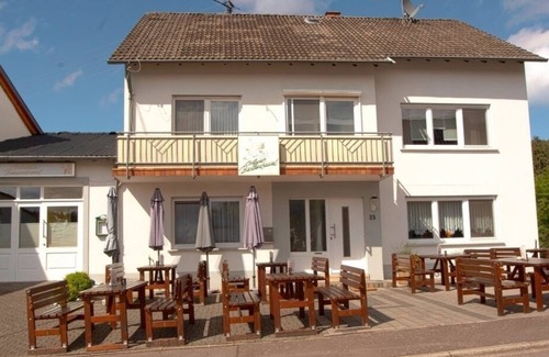 Irsch Apartment | Vacation apartment/apartment for 4 guests with 115m² in Irsch (160049)