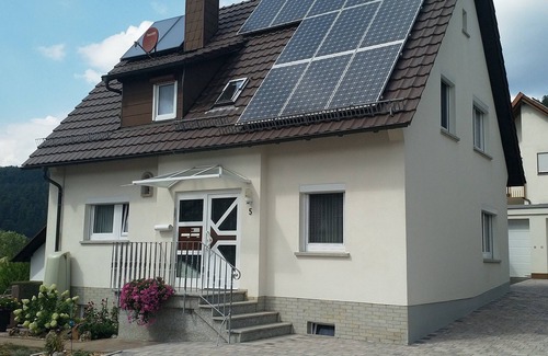Hettigenbeuern Apartment | Vacation apartment Morretalblick/Odenwald renovated with wonderful view. Roof terrace and wall box