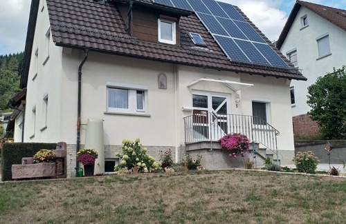 Hettigenbeuern Apartment | Vacation apartment Morretalblick/Odenwald renovated with wonderful view. Roof terrace and wall box