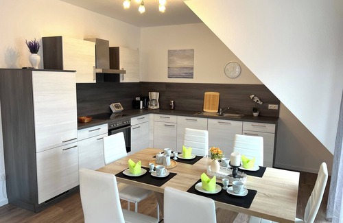 Papenburg Apartment | Vacation apartment "Nautilus" Papenburg roof terrace EBK new building 74 sqm Free Wifi 2 bedrooms