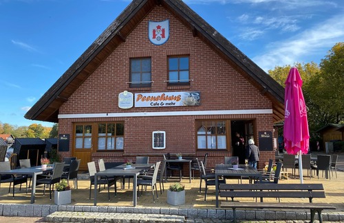 Neukalen Apartment | Vacation apartment on the Peenestrom