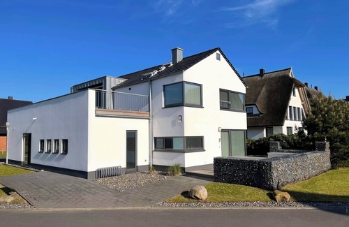 Dranske Apartment | Vacation apartment "Wind" at ELEMENTS - vacation right by the sea!