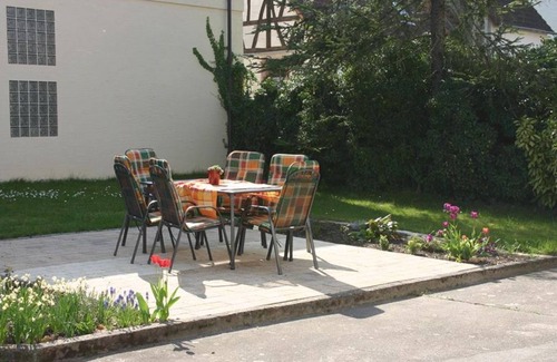 Knoringen House | Vacation cottage Guhmann