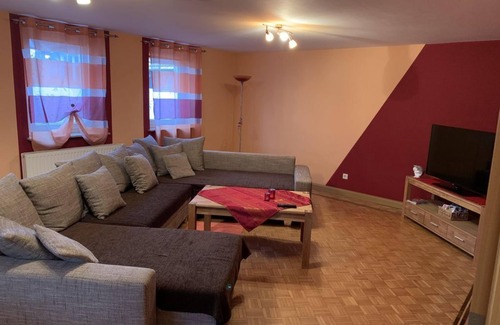 Knoringen House | Vacation cottage Guhmann