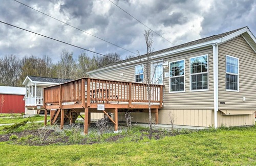 Pleasant Mount Cottage | Vacation Cottage Getaway Close to Camps Autumn Midweek - 35% OFF Promo!