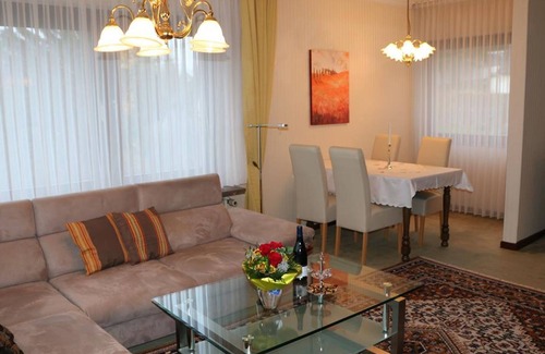 Bad Neuenahr-Ahrweiler Apartment | Vacation apartment with bathtub - Haus Nachtsheim