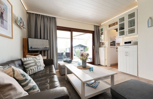 Lensterstrand House | Vacation home for 3 guests with 40m² in Grömitz-Lensterstrand (295146)