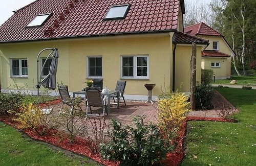 Zingst House | Vacation home for 5 guests with 71m² in Ostseeheilbad Zingst (21645)