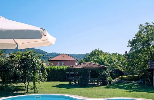 Casarza Ligure House | Vacation home Casa Ucaseto in Casarza Ligure - 6 persons, 2 bedrooms