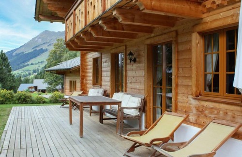 Ormont-Dessus House | Vacation home Dörfli by Interhome
