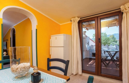 Villa San Pietro House | Vacation Home Mansarda Marina near the Beach with A/C & Private Terrace