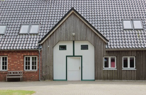 Osterhever House | Vacation home near Sankt -Peter Ording Secluded location directly on the North Sea Eiderstedt
