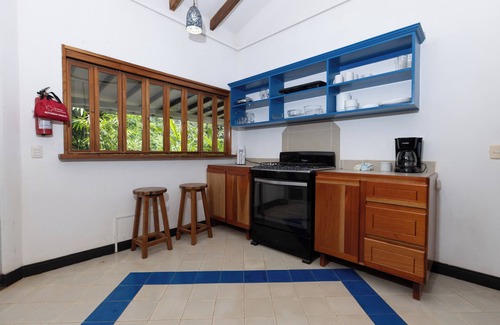 Portalon House | Vacation Home/Near the River/Private Pool/BBQ/near the beach