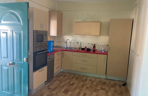 Cabrita House | Vacation home right by the sea with a view of Gibraltar