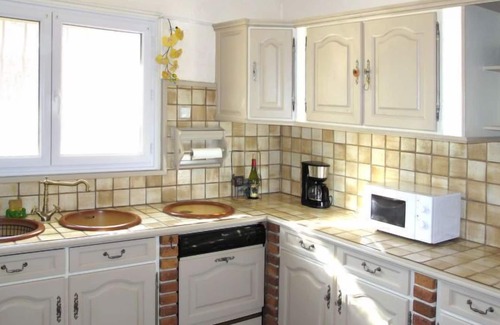 Gonfaron House | Vacation home Rock (GON100) in Gonfaron - 6 persons, 3 bedrooms