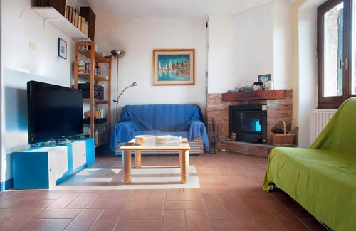 Vernazza House | Vacation Home "Seroa 1" with Sea View, Shared Terrace & Wi-Fi