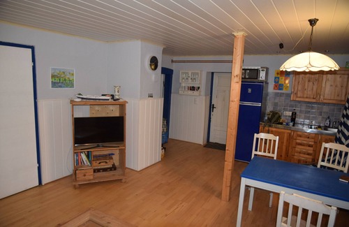 Reinberg Apartment | Vacation home Störtebecker in a cozy semi-detached house on the outskirts of the village