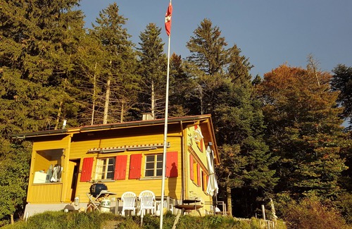 Wolfhalden House | Vacation home to switch off and enjoy nature and the view of Lake Constance