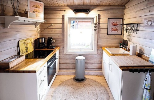 Bromskirchen Cabin | Vacation home wooden house "Zweite-Heimat" Holidays with dog in Bromskirchen