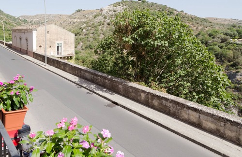Ragusa House | Vacation House Antico Mercato Casa Alby Ragusa Ibla