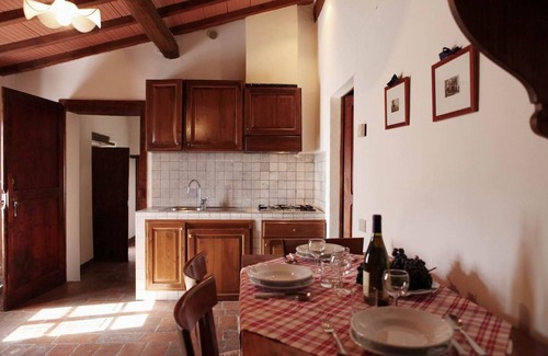 Colle di Val d'Elsa Apartment | Vacation in a former monastery from the 14th century - Loggia apartment