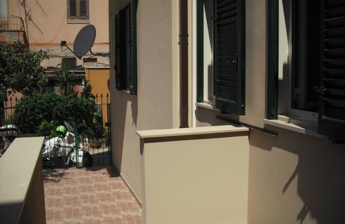 Bagnara Calabra Apartment | Vacation in a house near the sea in Bagnara Calabra.