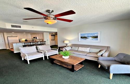 Daytona Beach Apartment | Vacation in Comfort and luxury - 2BR Oceanview - Wyndham Ocean Walk Resort 2432