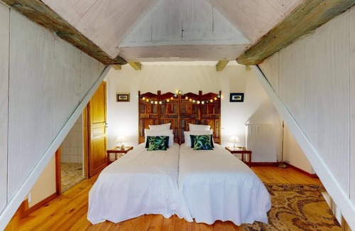 Lanne-en-Baretous House | Vacation rental Château de Porthos up to 6 people south west Pyrenees Mountains